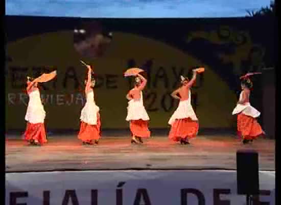 Actuación de la Academia de Danza Sancho y Martínez